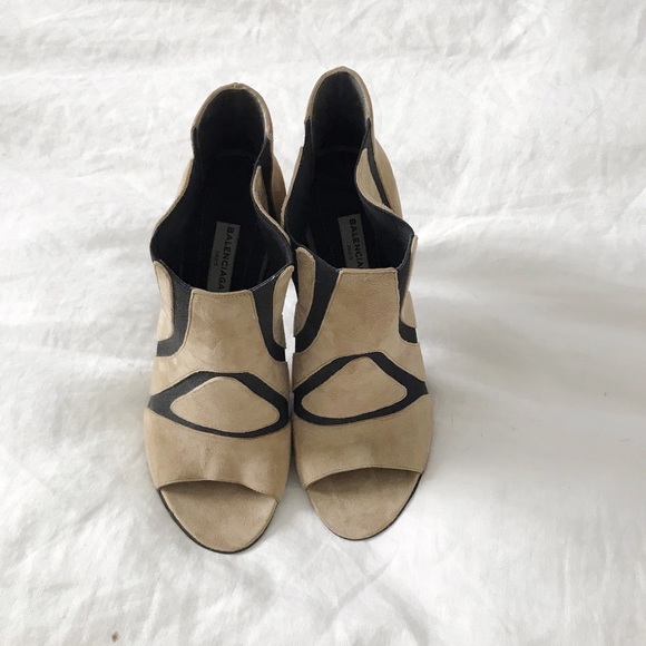 Balenciaga Suede Stretch-Cut Out Bootie - Picture 3 of 4